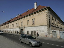 Olomouck Staromstsk kasrna ve Studentsk ulici ped obnovou.