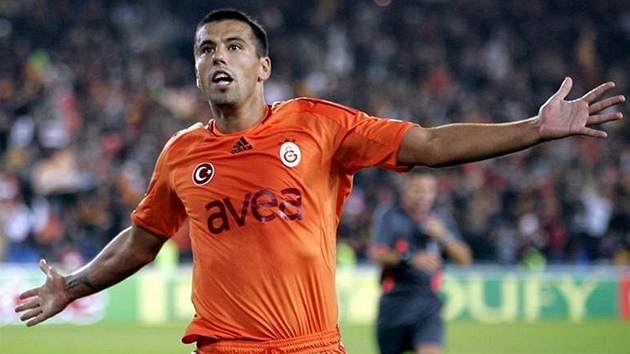 Milan Baro (Galatasaray Istanbul) se raduje z gólu