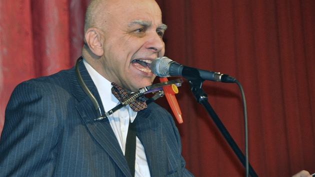 Ivan Mládek na vystoupení v Rusku Ivan Mládek na vystoupení v Rusku
