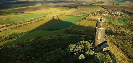 O turistické pasy je mezi lidmi zájem. Na hradu Hazmburk jich rozdali za minulý víkend 700. (ilustraní snímek)