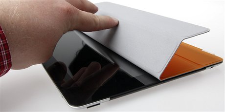 iPad 2 - Smart Cover (skladani)