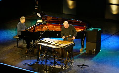 Chick Corea & Gary Burton (Burghausen, 23. bezna 2011)