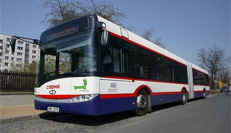 Autobus dopravního podniku msta Olomouce.