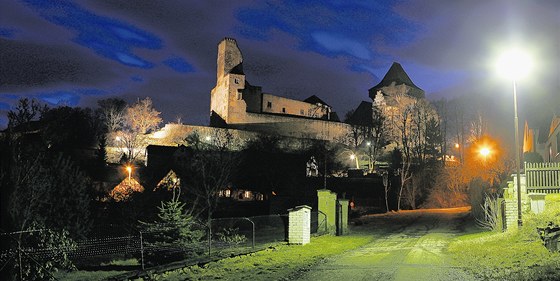 Hrad v Lipnici nad Sázavou se majestátn tyí nad krajinou. Pro filmae je velkým lákadlem