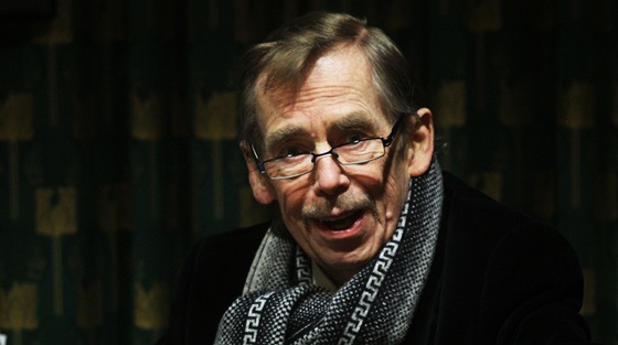 Václav Havel na slavnostní premiée filmu Odcházení (Praha, 22. bezna 2011)