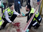 Exploze na autobusov zastvce v Jeruzalm zranila destky lid (23. bezna 2011)