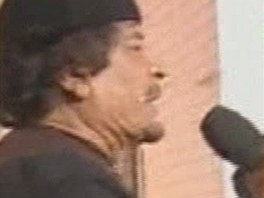 Libyjsk vdce Muammar Kaddf en v Tripolisu (23. bezna 2011)