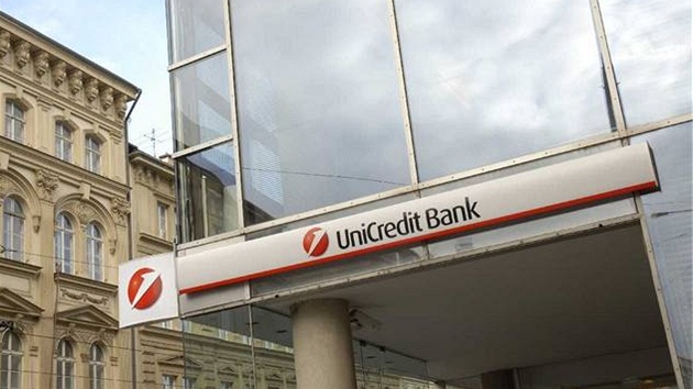 UniCredit Bank, poboka na Arbesov námstí - UniCredit Bank.