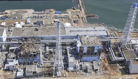 Poniené reaktory jaderné elektrárny Fukuima