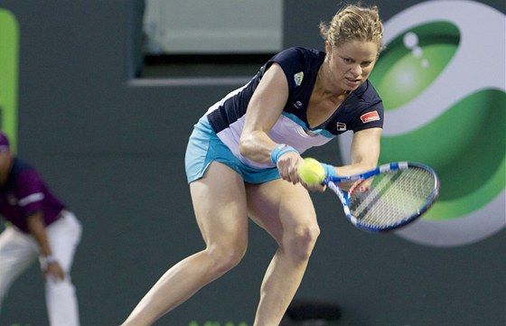Kim Clijstersová namísto obhajoby vítzství vypadla na turnaji v Miami v roce 2011 u ve tvrtfinále.