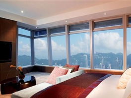 Ritz Carlton v Hong Kongu je nejvym hotelem svta 