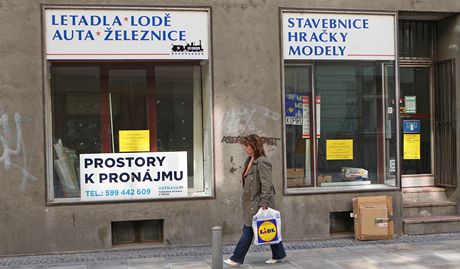 Po více ne plstoletí zmizel modeláský obchod z Puchmajerovy ulice.