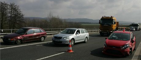 Provoz je prjezdný jedním jízdním pruhem. Ilustraní foto.