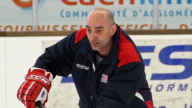 Trenér eských hokejistek Karel Manhart