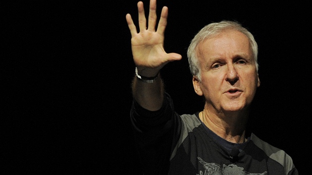 James Cameron na setkání  v rámci CinemaCon v Las Vegas