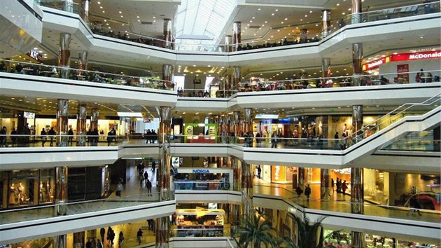 Nákupy v Istanbulu: nejvtí evropské nákupní centrum Cevahir
