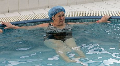 Plavání v bazénu na Slovanech zdraí od ledna 2013.