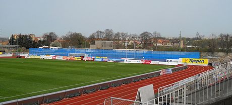 Stadion ve truncových sadech v Plzni.