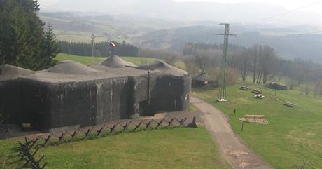 Poas u tvrze Stachelberg ped destou hodinou. (12. dubna 2011)