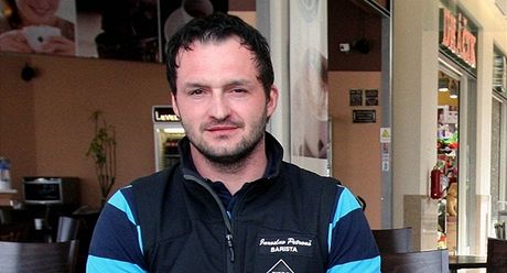 Jaroslav Petrou trpí po dvou tkých úrazech nesnesitelnými bolestmi. Rozhodl se proto pro dobrovolnou amputaci.