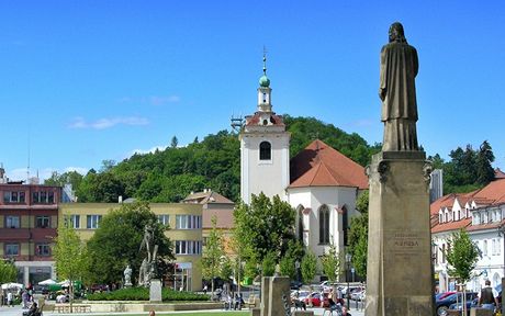 Beroun, Husovo námstí