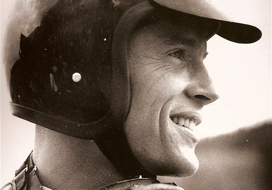 Dan Gurney, jedna z nejvtích ijících osobností motorsportu.