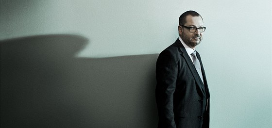 V patnáctihodinovém dokumentu Píbh filmu: Odysea mluví i populární reisér Lars von Trier. Ilustraní foto