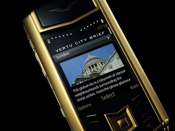 Vertu Signature Gold