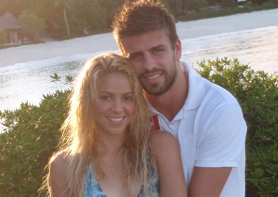 Shakira a fotbalista Gerard Piqué