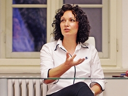 Psycholoka PhDr. Dr.phil. Laura Jankov, CSc. ve sv ordinaci 