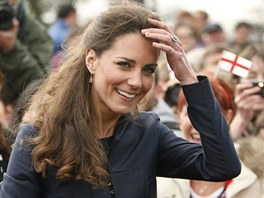 Kate Middletonov po zsnubch s Williamem.