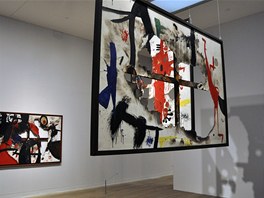 Z vstavy Joana Mira v londnsk galerii Tate Modern