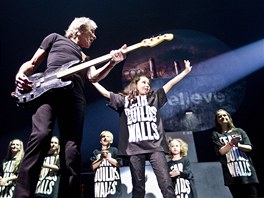 Roger Waters: The Wall (Praha, O2 arena, 15. dubna 2011)
