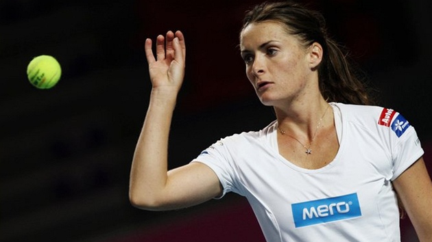 Iveta Beneová pi tréninku na semifinále Fed Cupu v Belgii