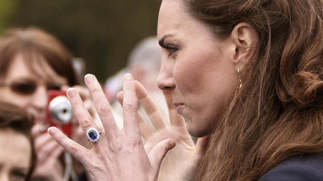 Kate Middletonová extrémn zhubla, prsten po Dian museli klenotníci zmenit