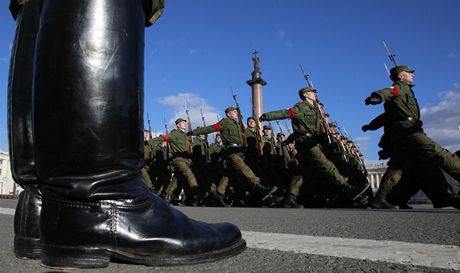 Tisíce ruských voják vzbudil cviný poplach. Ilustraní snímek