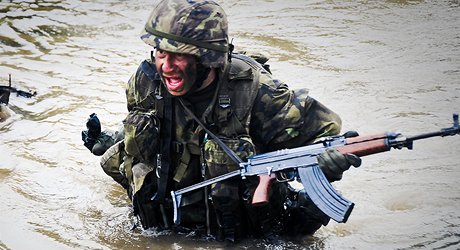 Armádní výcvik - ilustraní snímek