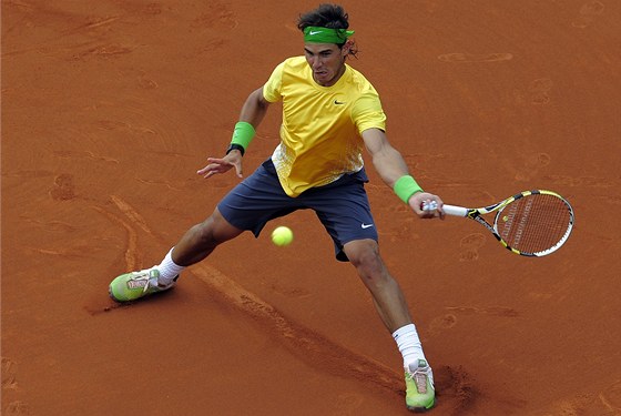 PT SET. Tolik zápas u na okruhu ATP vyhrál Rafael Nadal. Ten jubilejní v semifinále v Barcelon, kde vyhrává tak rád a tak asto.