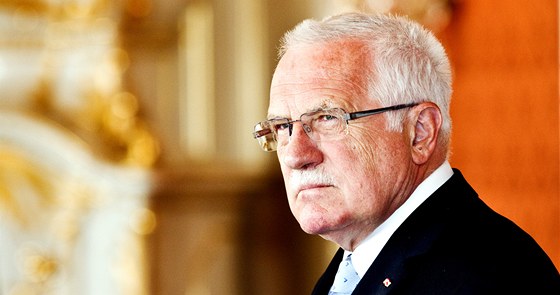 Prezident Václav Klaus povauje nmecké rozhodnutí zastavit provoz jaderných elektráren za nerozumný a bezradný krok