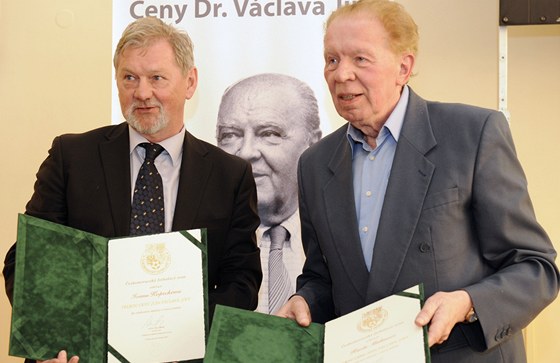 Dritelé Ceny Václava Jíry: zleva Ivan Kopecký a Karel Malina