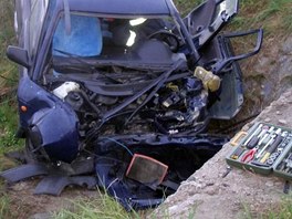 Tragick nehoda opelu u Budna na Rychnovsku (26. dubna 2011)