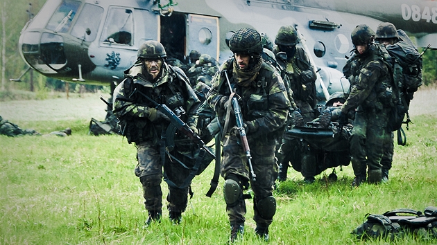 Nejtvrdší armádní kurz Komando Nejtvrdší armádní kurz Komando