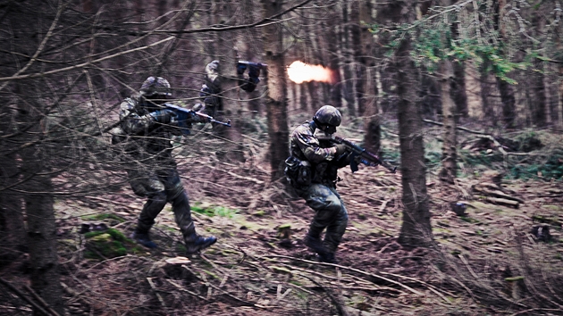 Nejtvrdší armádní kurz Komando Nejtvrdší armádní kurz Komando
