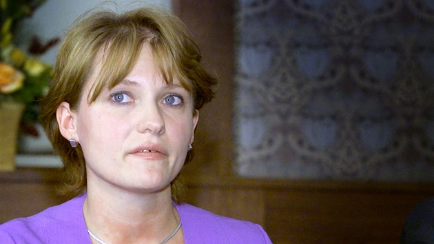 Radka Kafková, bývalá manažerku České konsolidační agentury na snímku ze srpna 2000. Radka Kafková, bývalá manažerku České konsolidační agentury na snímku ze srpna 2000.