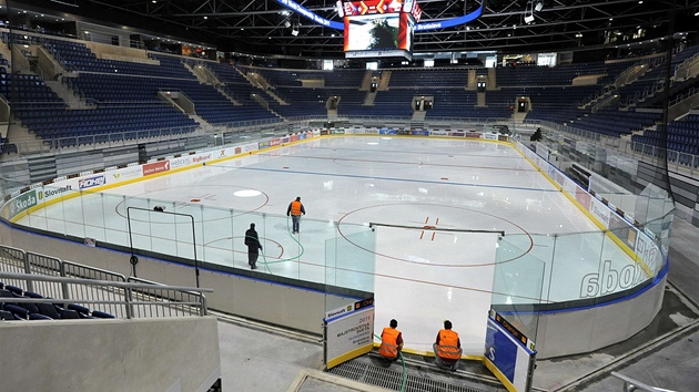 Stadion Ondreje Nepely v Bratislav , djit hokejového MS 2011.