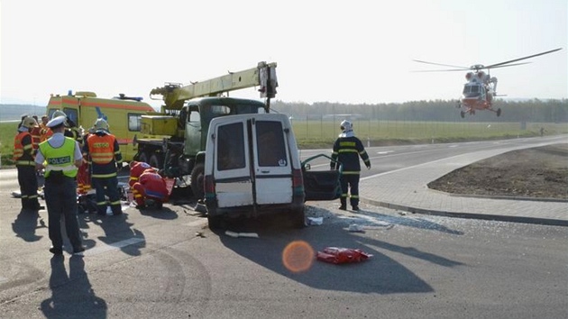 Nehoda u karlovarského letit v Olových Vratech.