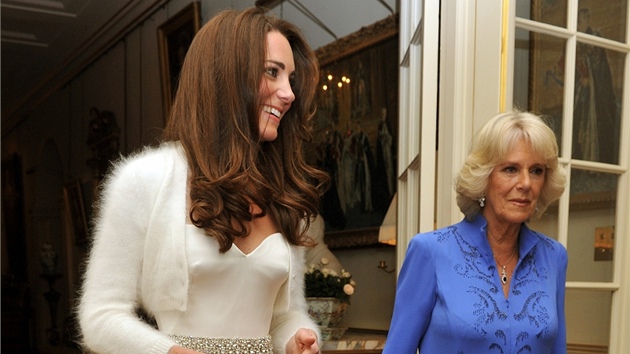 Vévodkyn z Cambridge Catherine a manelka prince Charlese Camilla