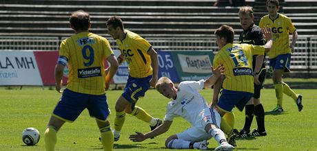 Z duelu Hradec - Teplice, který skonil bezbrankovou remízou.