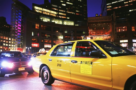 Nové taxíky budou tradin ve luté. (Ilustraní snímek)
