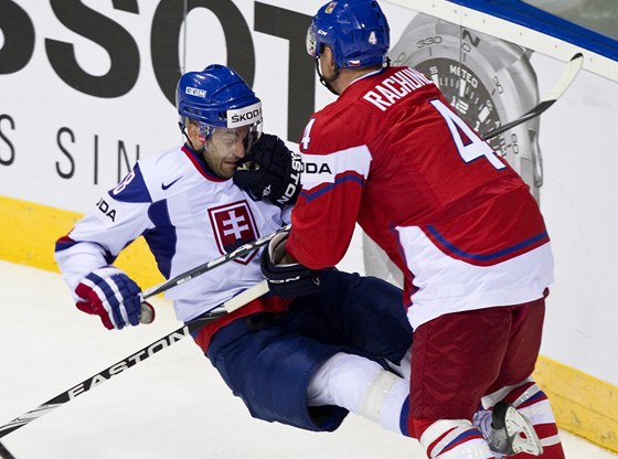 KNOCK-OUT. etí hokejisté srazili slovenské nadje v domácím turnaji na minimum.